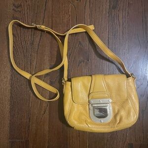 Mustard Yellow Leather Crossbody Bag with Adjustable Strap